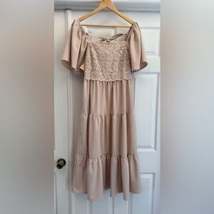 Baltic Born Blush Lace Maxi Cream Dress Size Small No lining